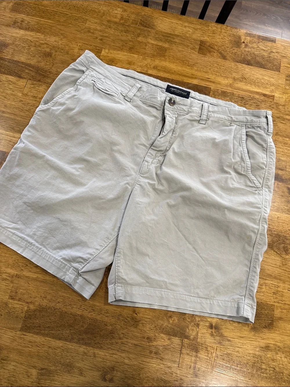American Eagle Outfitters Light Gray Men's Flat Front Shorts